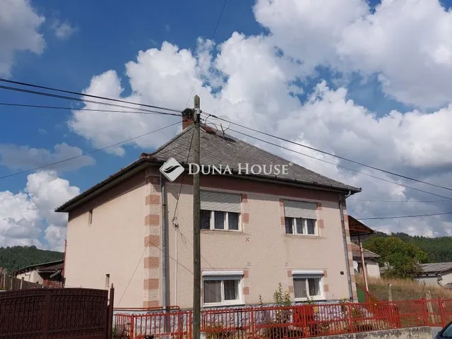 Eladó ház Szilaspogony 140 nm