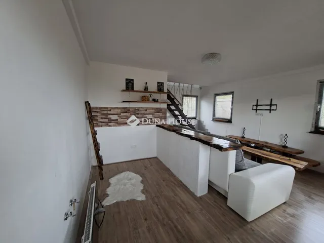 Eladó telek Tura 1351 nm