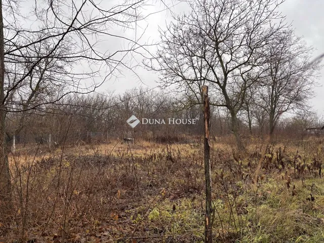 Eladó telek Őrbottyán 728 nm