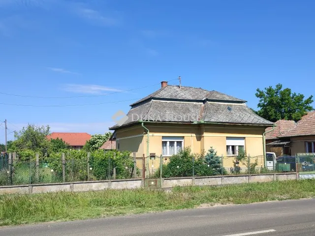 Eladó ház Zsámbok 56 nm