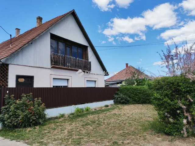 Eladó ház Galgahévíz 115 nm
