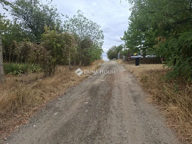 Eladó telek Gödöllő 1850 nm