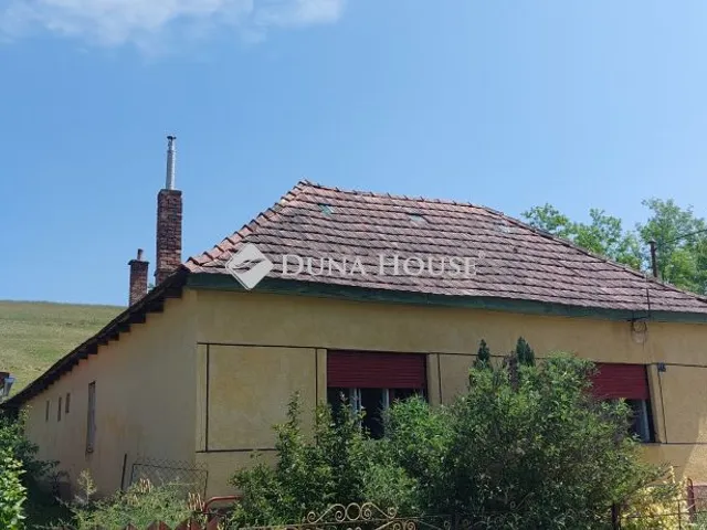 Eladó ház Kisfüzes 104 nm