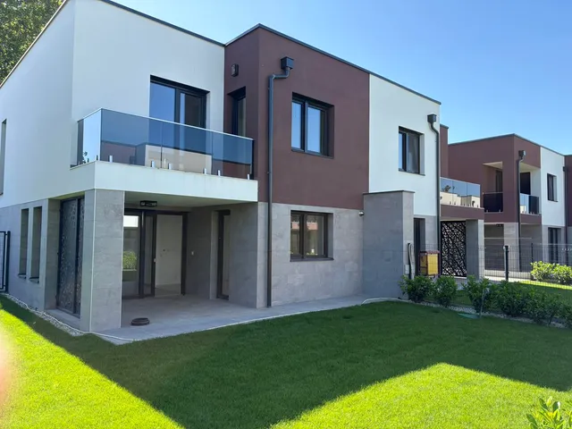 Eladó lakás Balatonlelle 110 nm