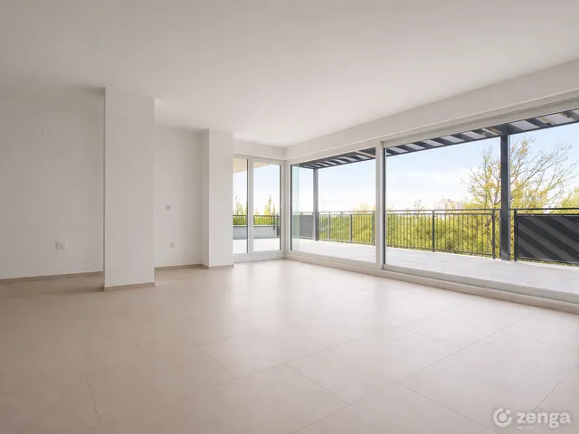 Eladó lakás Székesfehérvár, Búrtelep 131 nm