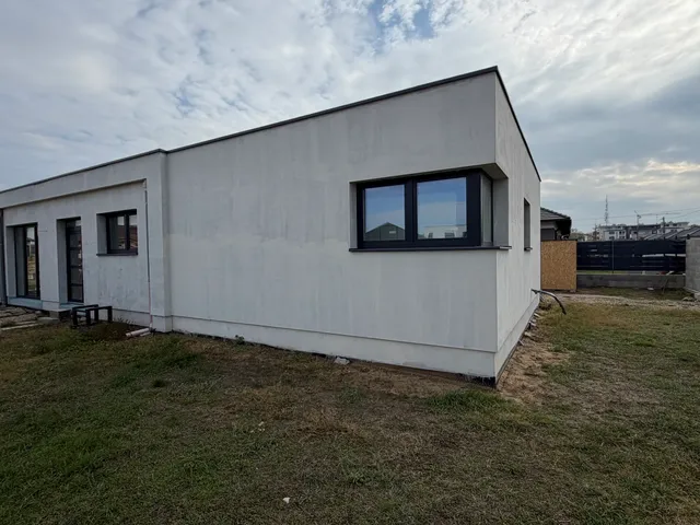 Eladó ház Székesfehérvár, Harmatosvölgy 83 nm