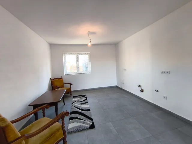 Eladó ház Ecséd, Hársfa utca 75 nm