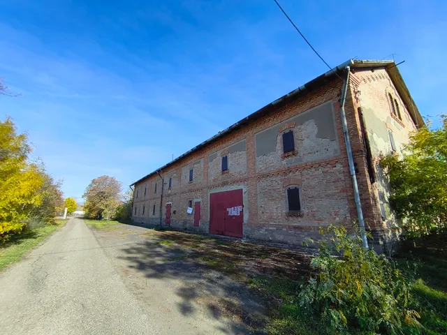 Eladó mezőgazdasági ingatlan Ludas 1350 nm