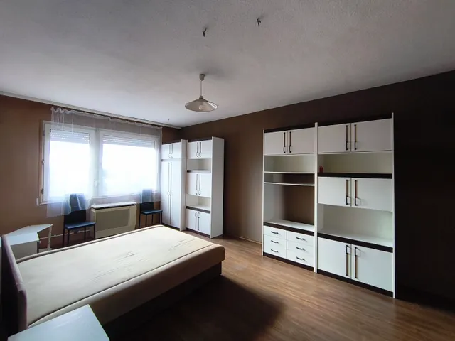 Eladó lakás Gyöngyös, Mátrai úti lakótelep 55 nm