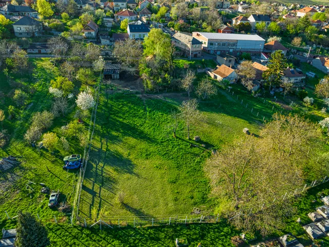 Eladó telek Abasár, Iskola u. 2841 nm