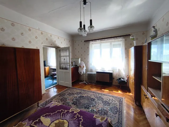 Eladó ház Kál, Jászapáti u. 75 nm