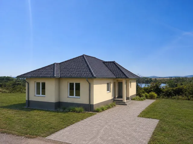 Eladó ház Gyöngyös, Gyöngyöspüspöki 95 nm