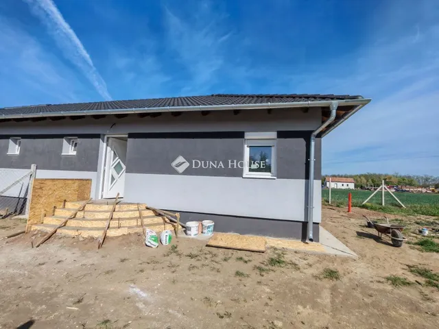 Eladó ház Pilis 66 nm