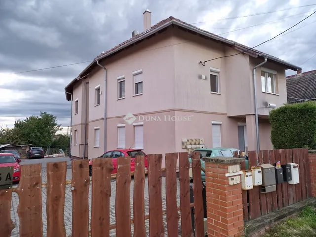 Eladó lakás Maglód 82 nm