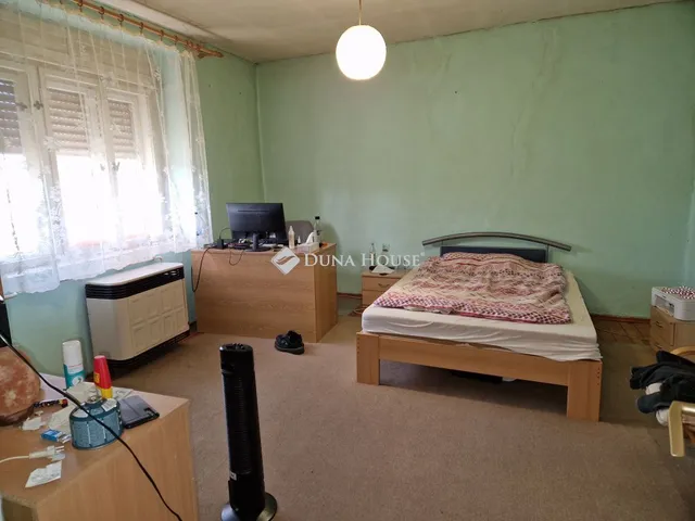 Eladó ház Monor 93 nm