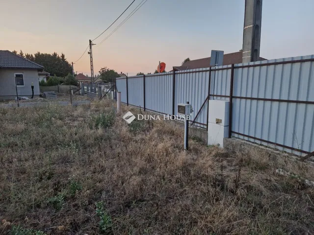 Eladó telek Csévharaszt 1621 nm