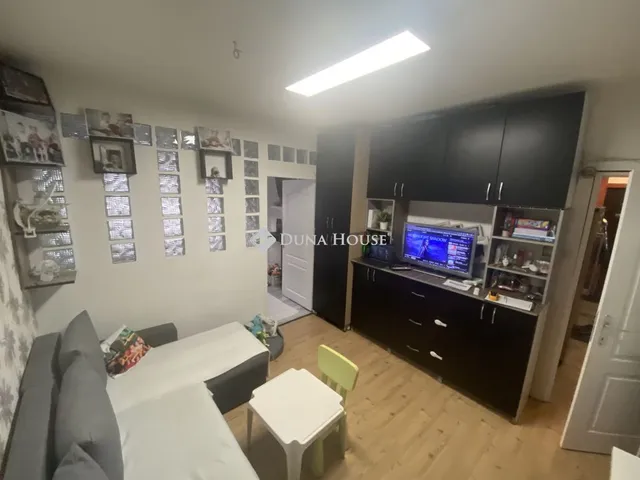 Eladó lakás Dunaújváros 52 nm
