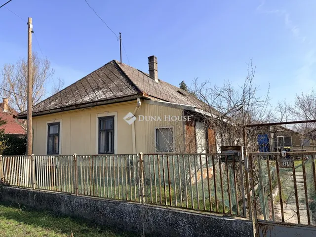 Eladó ház Tápióbicske 70 nm