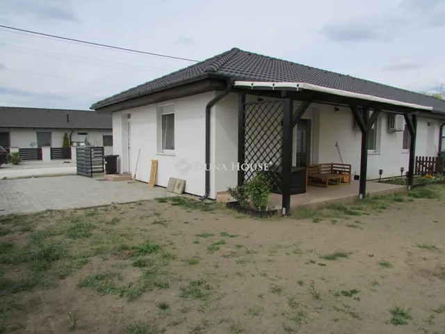 Eladó ház Pilis 69 nm