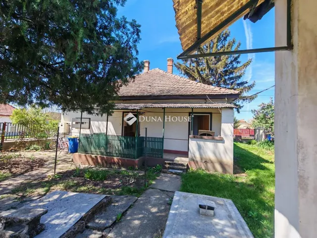 Eladó ház Pánd, Margaréta utca 70 nm