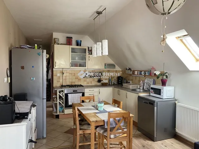 Eladó lakás Gyömrő 58 nm