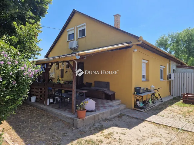 Eladó ház Monor 71 nm