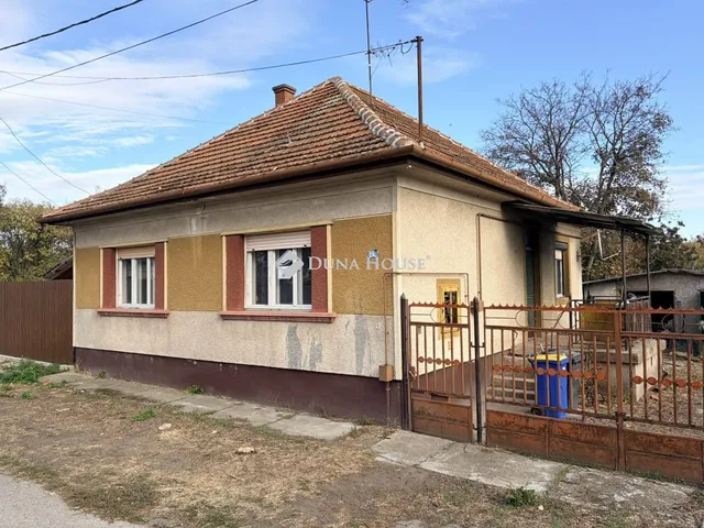 Eladó ház Cegléd 67 nm