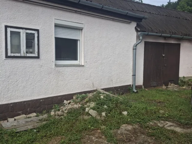 Eladó ház Parád 180 nm