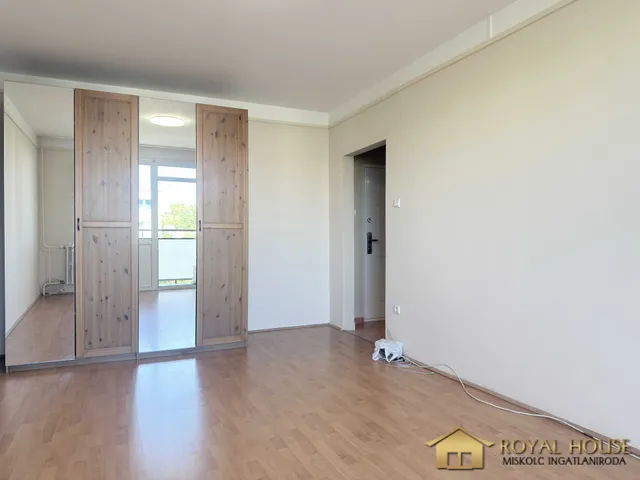 Eladó lakás Miskolc, Vologda, Mátyás király utca 64 nm