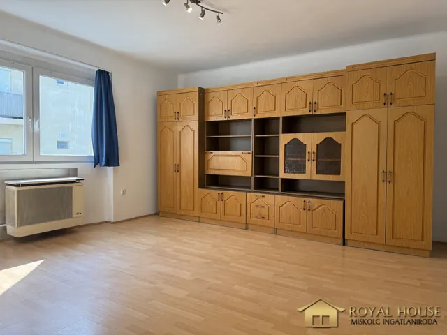 Eladó lakás Miskolc, Győri kapu 50 nm