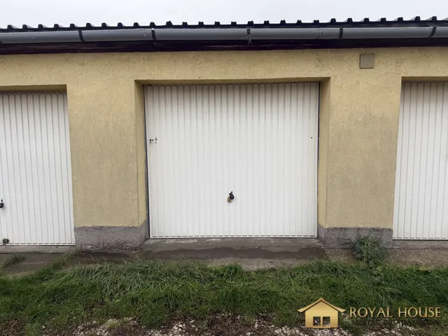 Eladó garázs Miskolc, Szentpéteri kapu, Gömöri tér 18 nm