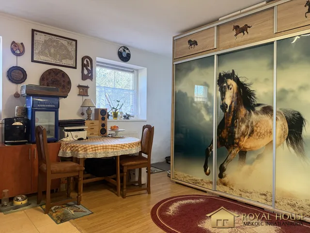 Eladó lakás Miskolc, Miskolctapolca, Katona József utca  38 nm