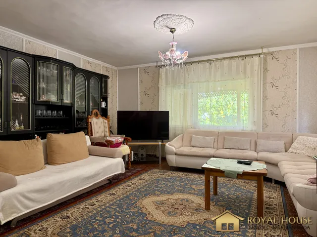 Eladó ház Miskolc, Régész utca 180 nm