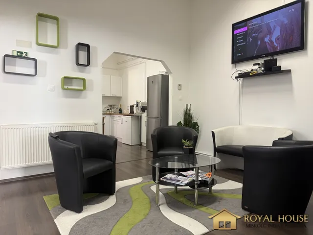 Kiadó kereskedelmi és ipari ingatlan Miskolc, Belváros 63 nm