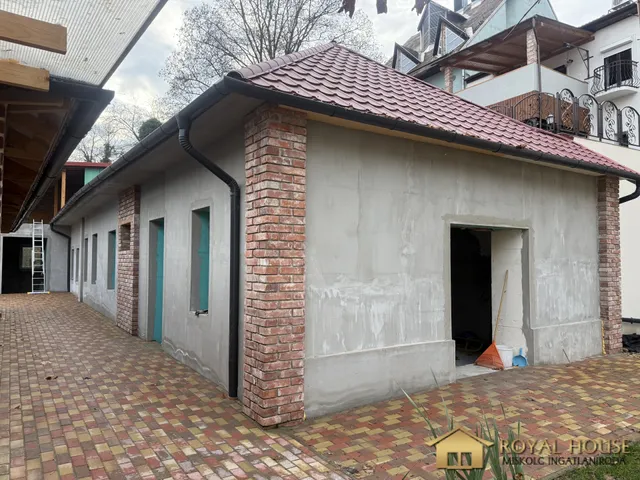 Eladó lakás Miskolc, Belváros 233 nm