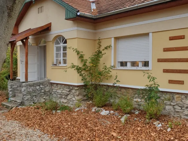 Eladó ház Bükkszentkereszt, Őz utca 166 nm