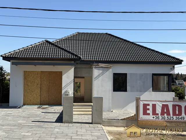 Eladó ház Miskolc, Közdomb utca 141 nm