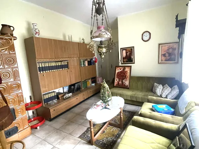 Eladó ház Kispirit 93 nm