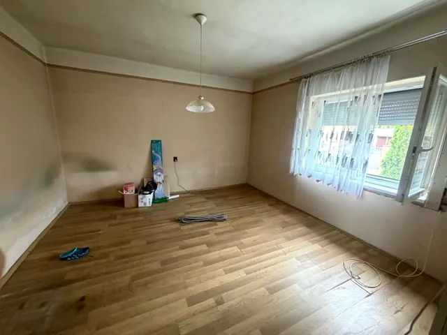 Eladó ház Sárvár, Péntekfalu 90 nm