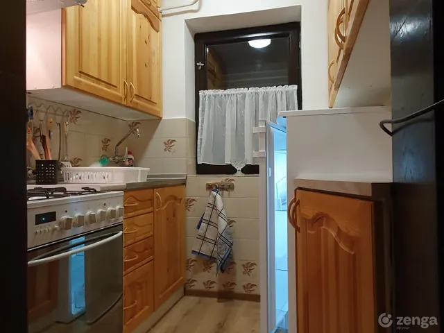 Kiadó ház Komárom, Koppánymonostor 70 nm