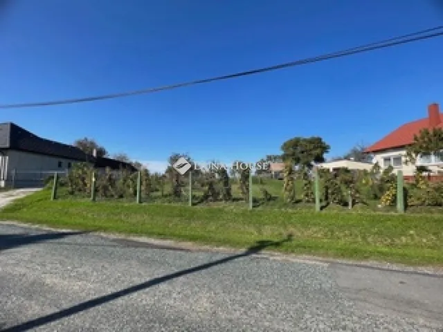 Eladó telek Zalaegerszeg 1356 nm