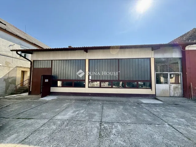 Eladó kereskedelmi és ipari ingatlan Szentgotthárd 1133 nm