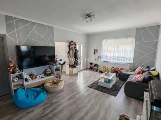 Eladó ház Kávás 95 nm