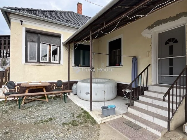 Eladó ház Bérbaltavár 111 nm