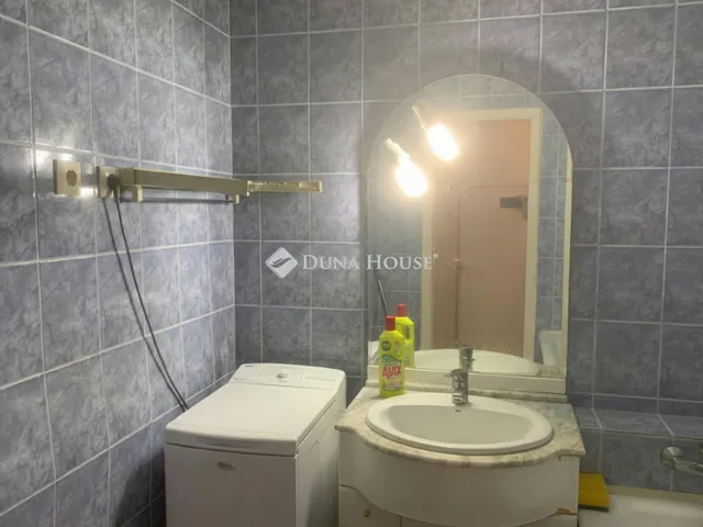 Eladó lakás Zalaegerszeg, Landorhegy 56 nm