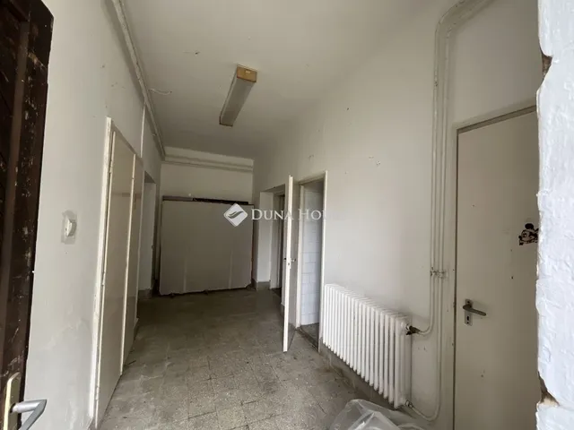 Eladó ház Rátót 275 nm