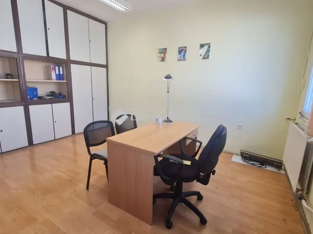 Kiadó kereskedelmi és ipari ingatlan Zalaegerszeg 47 nm