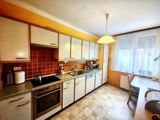 Eladó lakás Tófej 85 nm