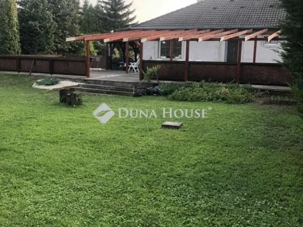Eladó ház Csipkerek 98 nm