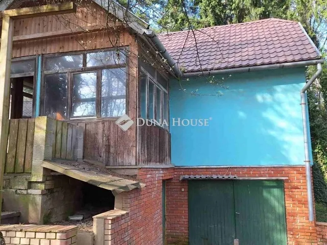 Eladó üdülő és hétvégi ház Nádasd 83 nm